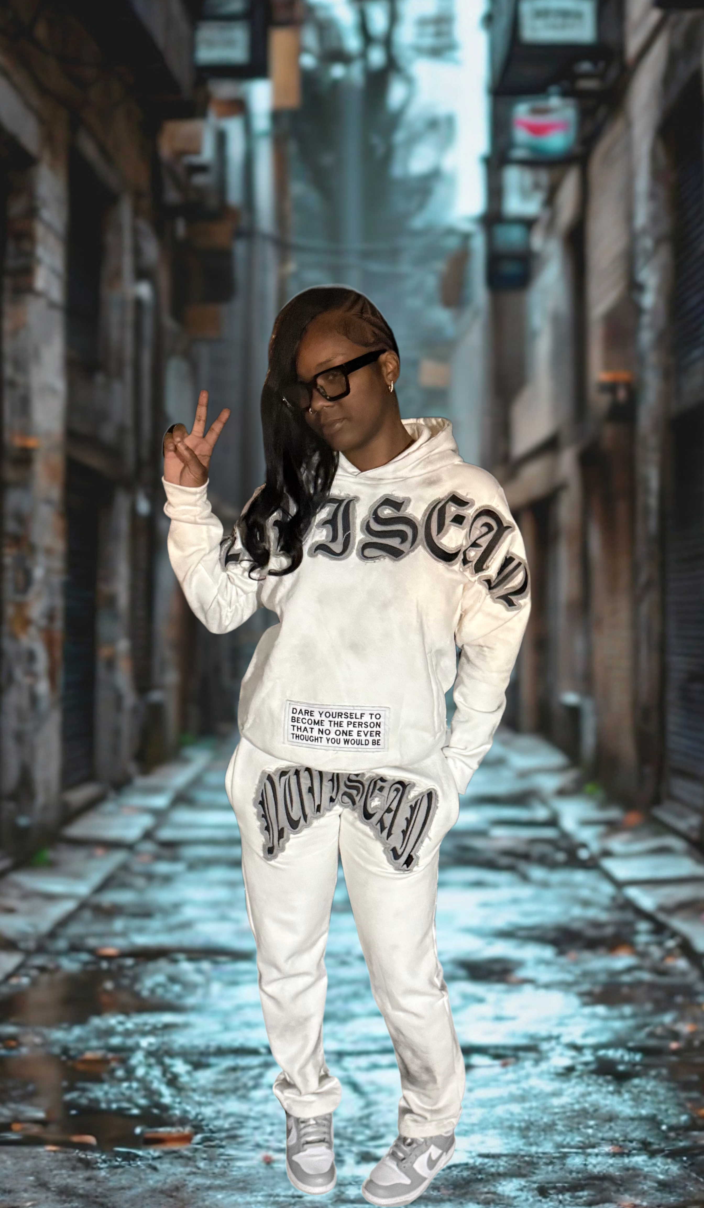 NUVISEAN ADULT GRAFFITI JOGGING SET